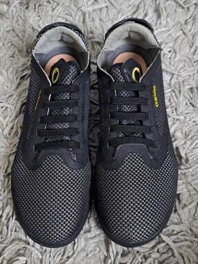 GEOX BOY'S RESPIRA SNEAKER SHOES, Black Kids US Size 5.5 Euro Size 38